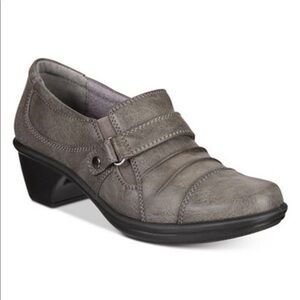 Easy Street Women’s Gray Mika Ankle Boots 9M